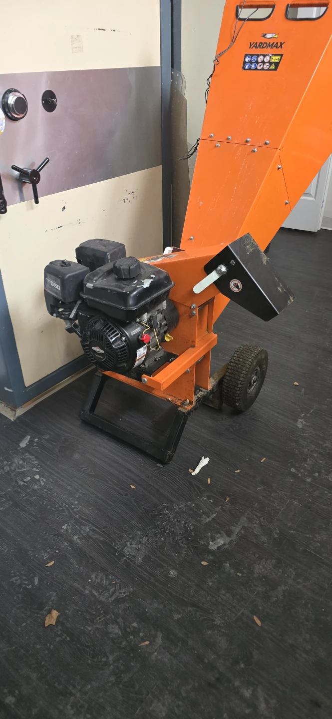 YARDMAX YW7565 Chipper Shredder - photo 2