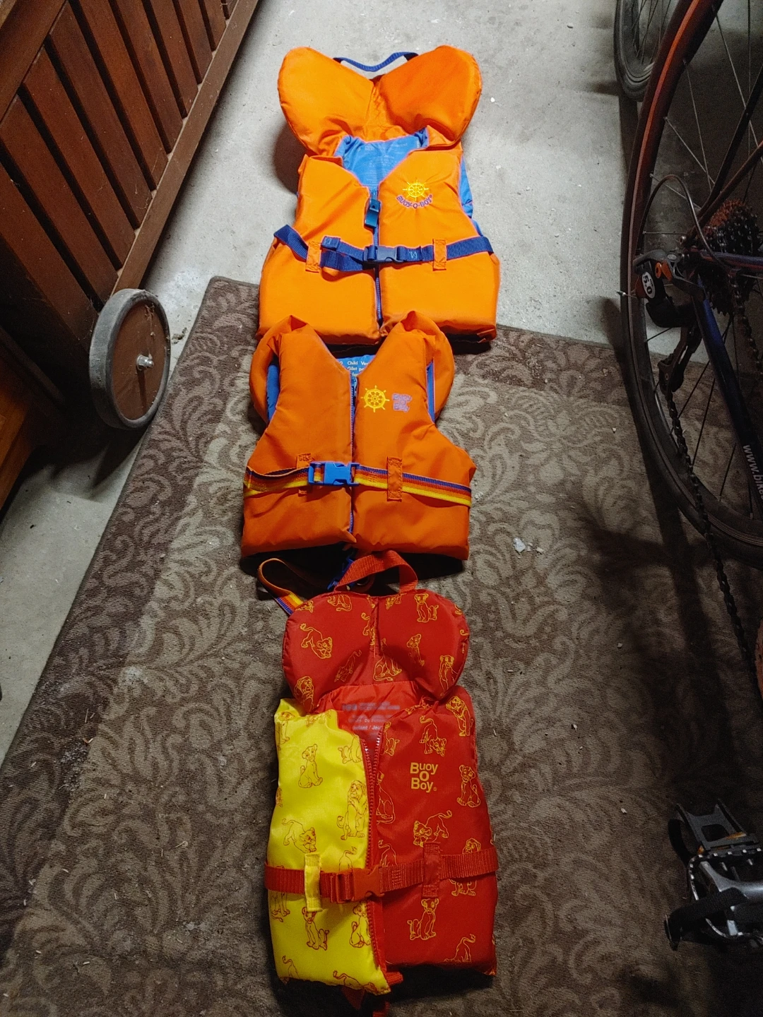 Children's life vests