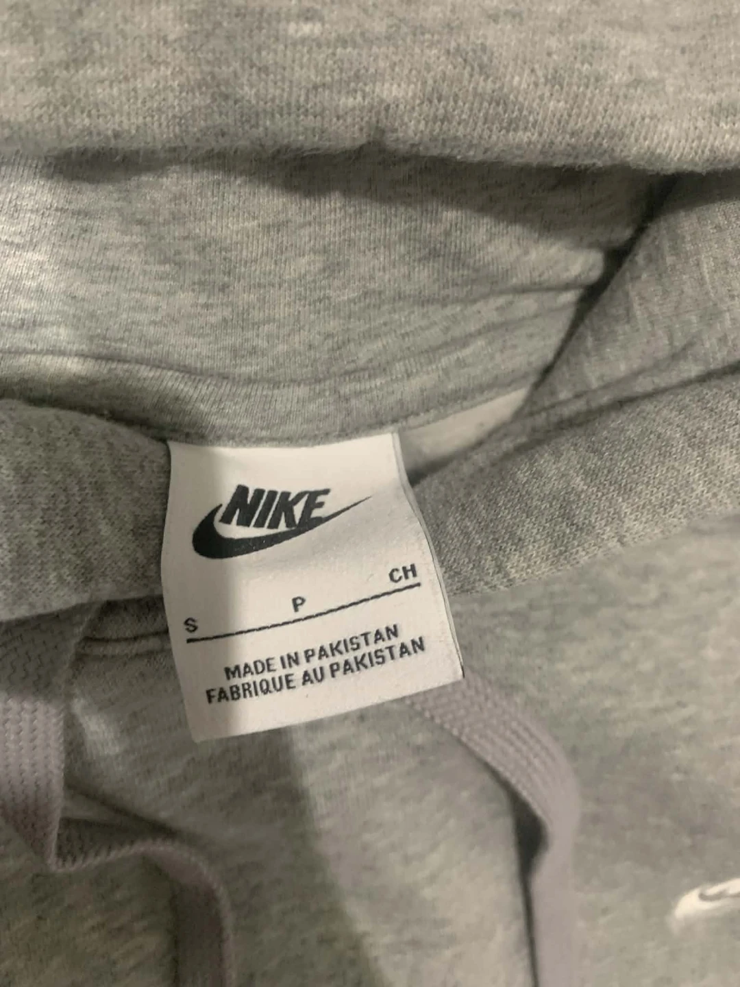Nike Sportswear Club Fleece Hoodie - Heather Grey Size S - photo 3