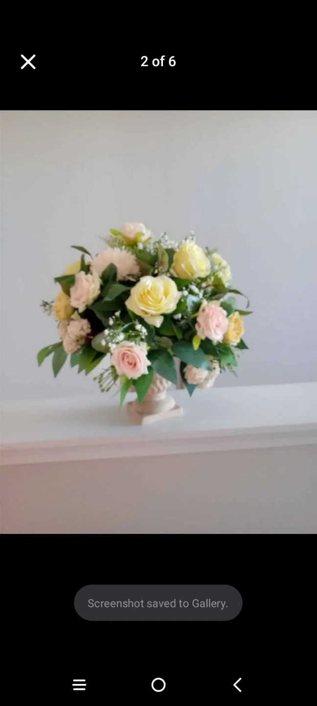 Artificial Floral Arrangement with Roses and Hydrangeas - photo 2