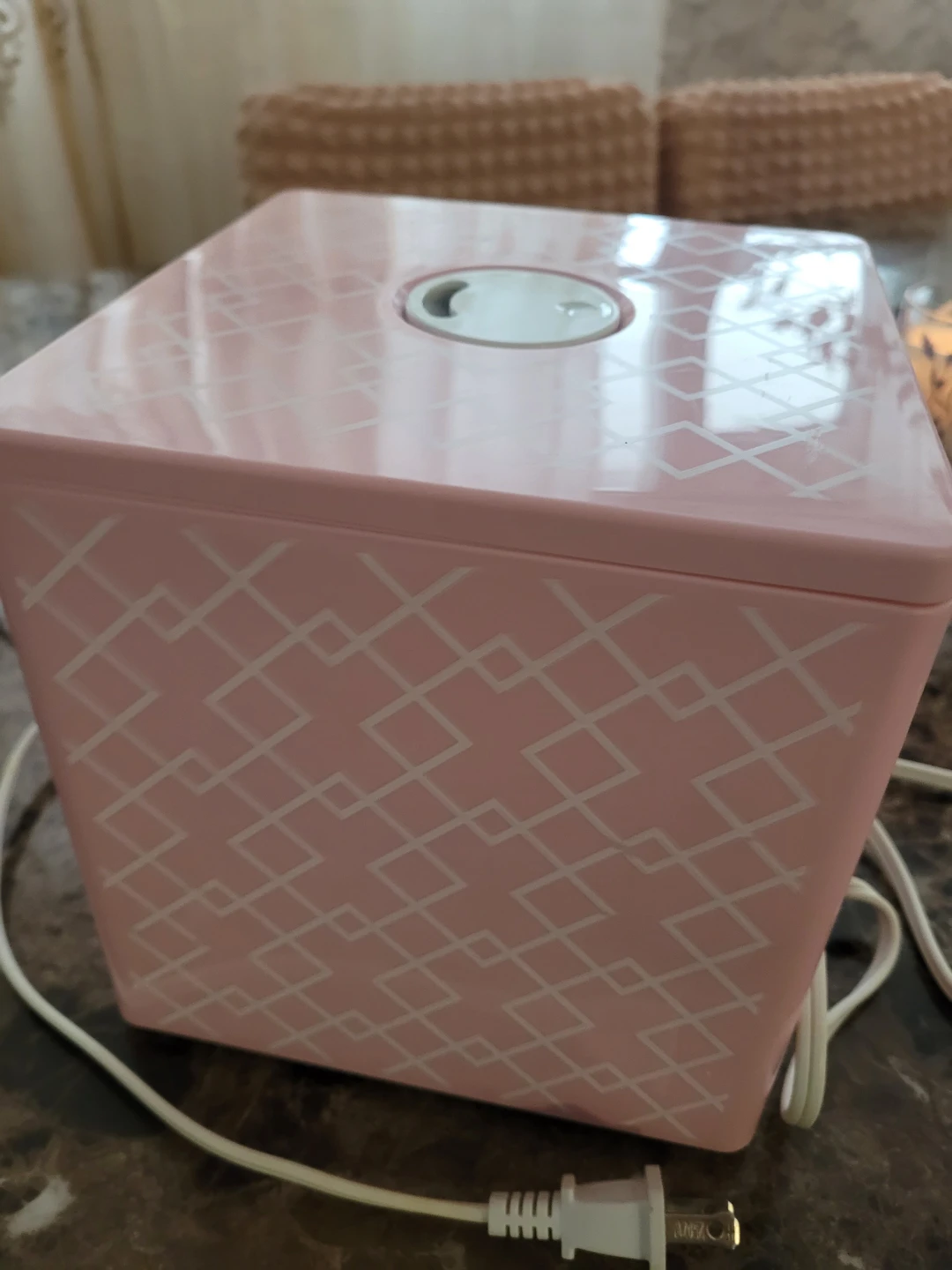 Pink humidifier Almost new  $10