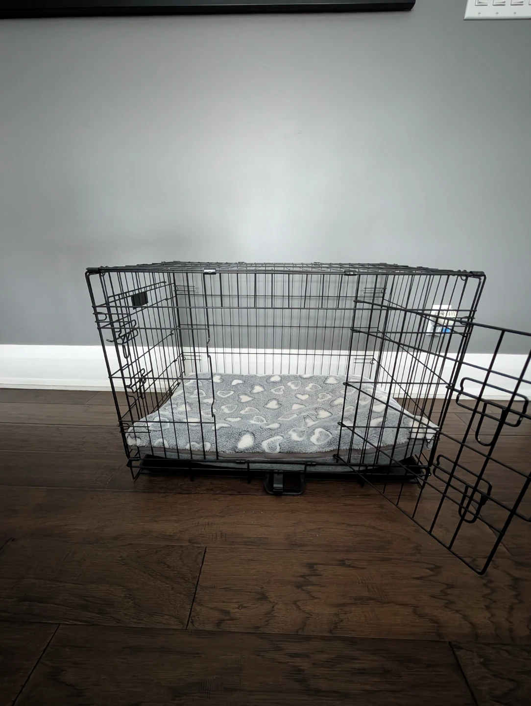 Black Metal Dog Crate with Tray