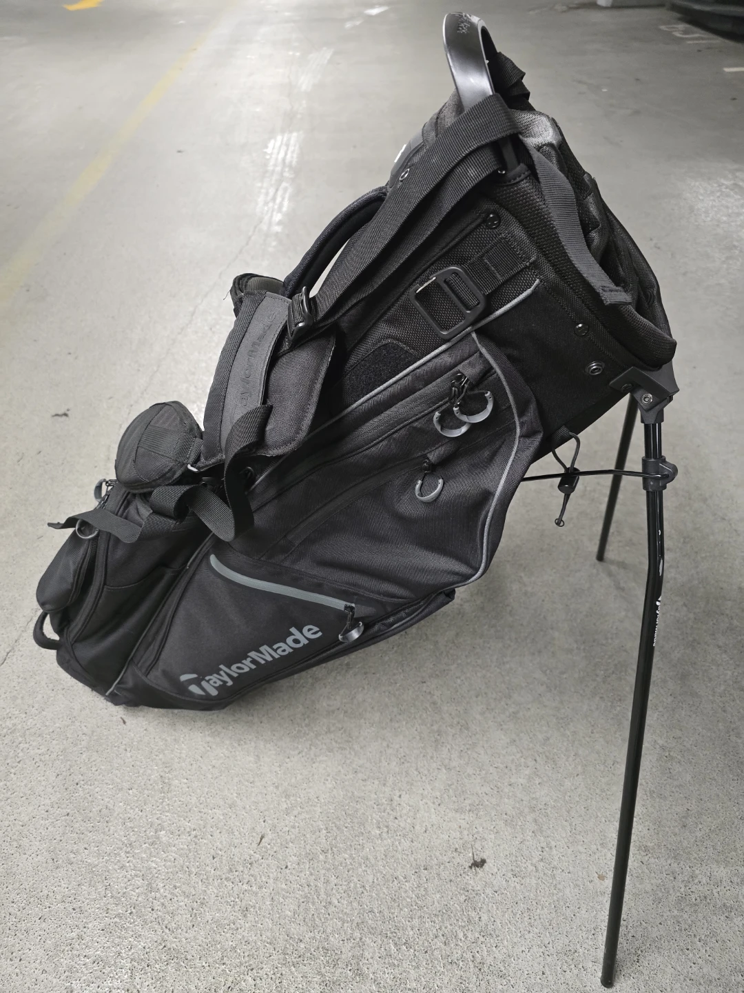 TaylorMade Black Golf Stand Bag