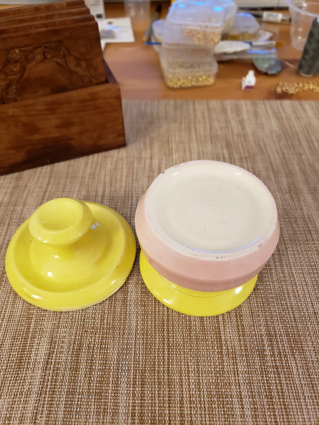 Yellow and Pink Ceramic Trinket Dish 🥕 - photo 3