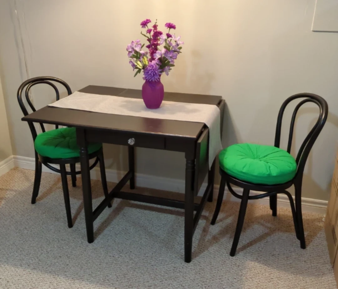 Dark Wood Drop Leaf Table with 2 Chairs - photo 3