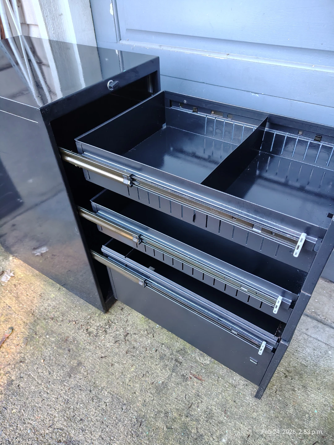 Commercial Filing Cabinet with Lock - photo 2