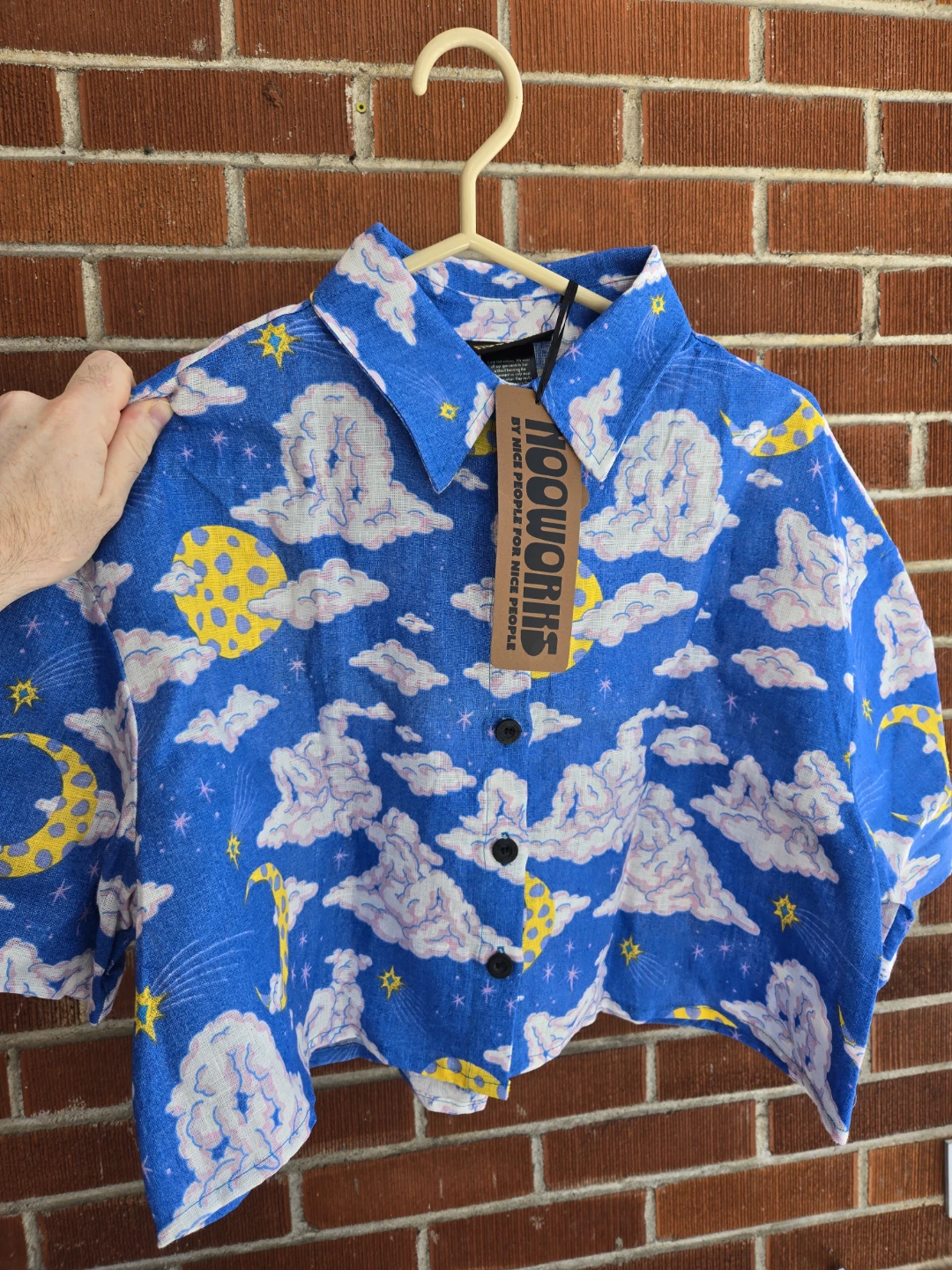 Nooworks Linen Olivia Top in Cloud People Print