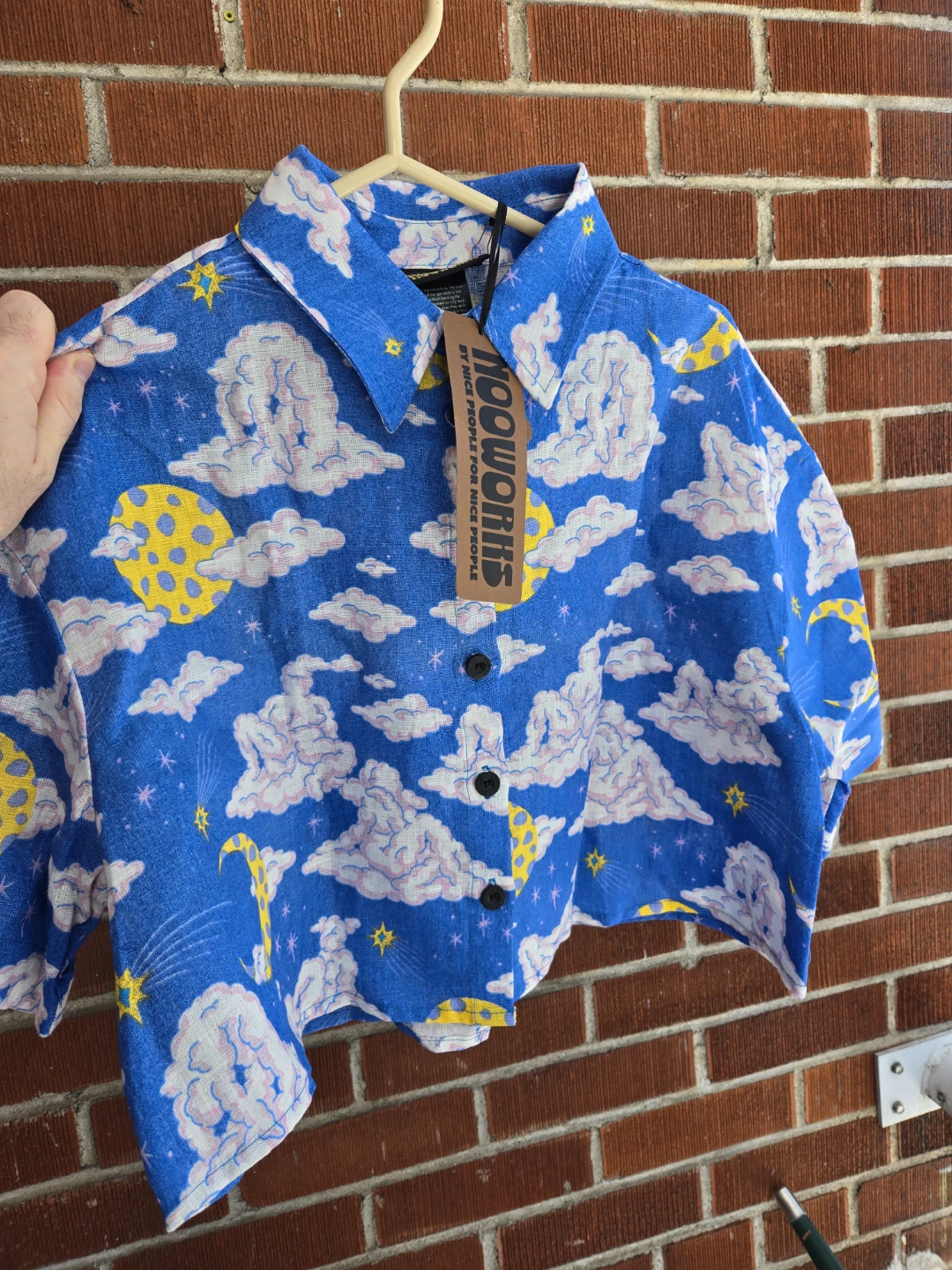 Nooworks Linen Olivia Top in Cloud People Print - photo 2