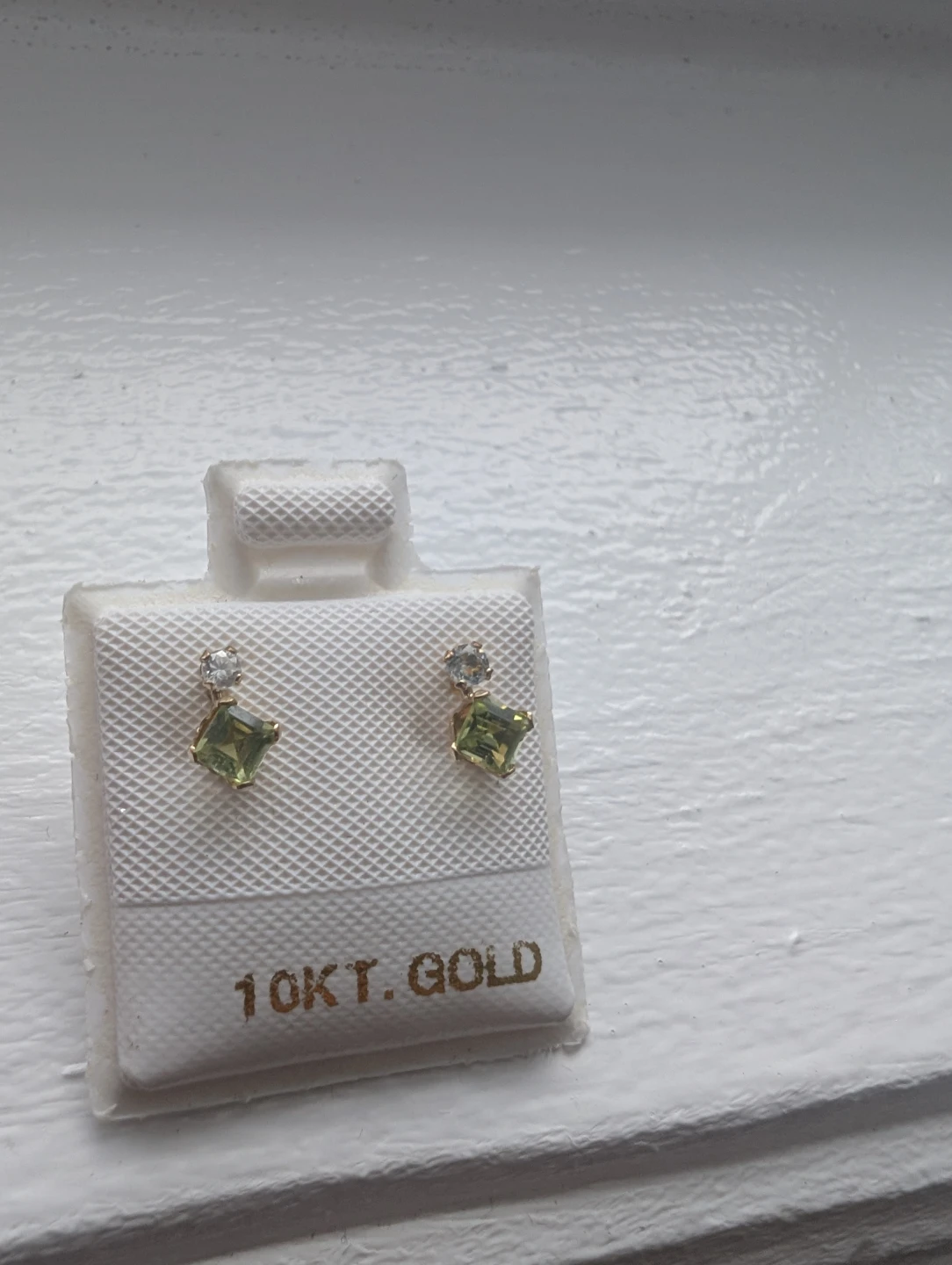 Brand New 10K Yellow Gold Diamond & Peridot Earrings For Sale - photo 2