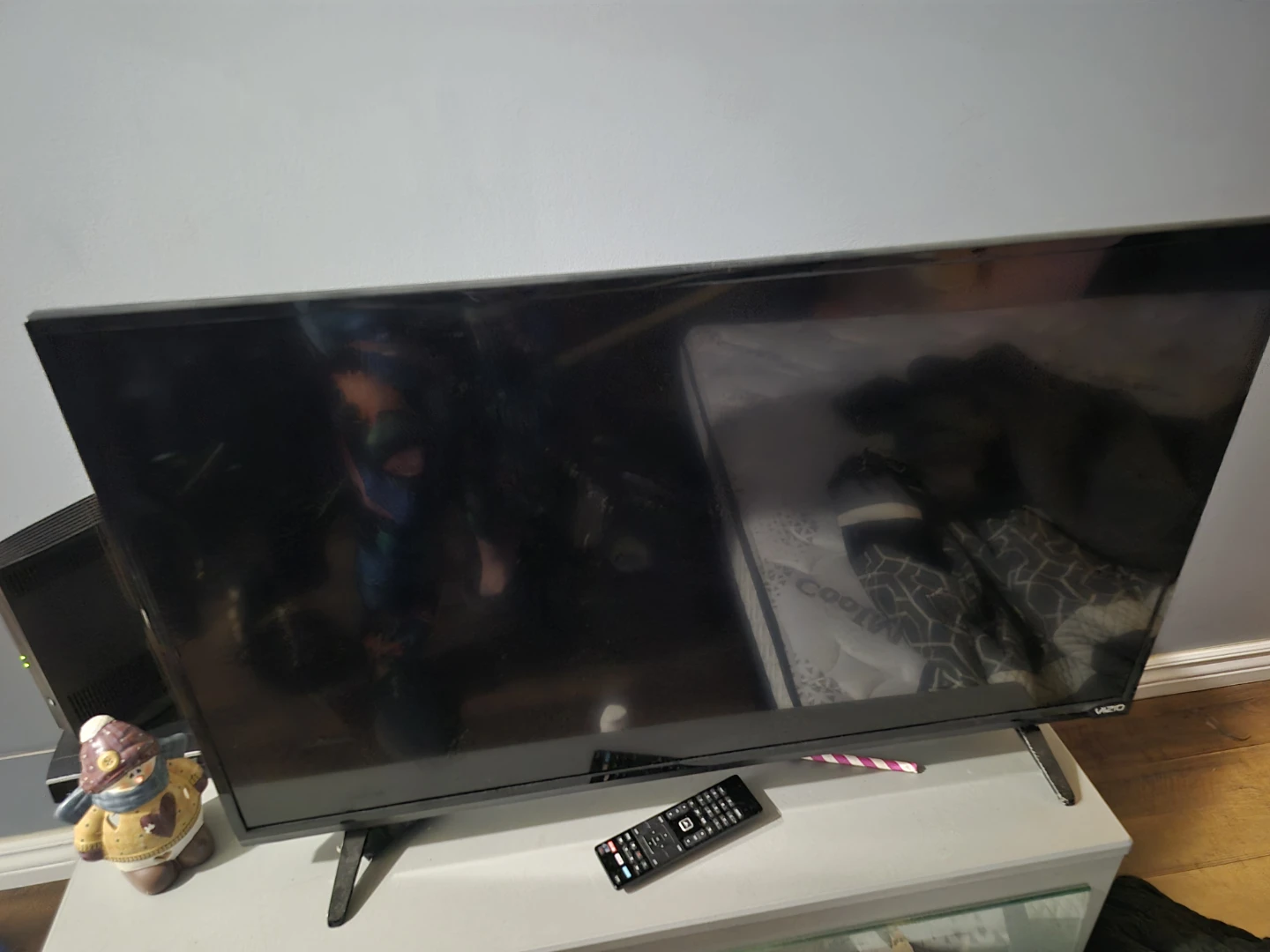 VIZIO D39h-D0 Television - photo 3