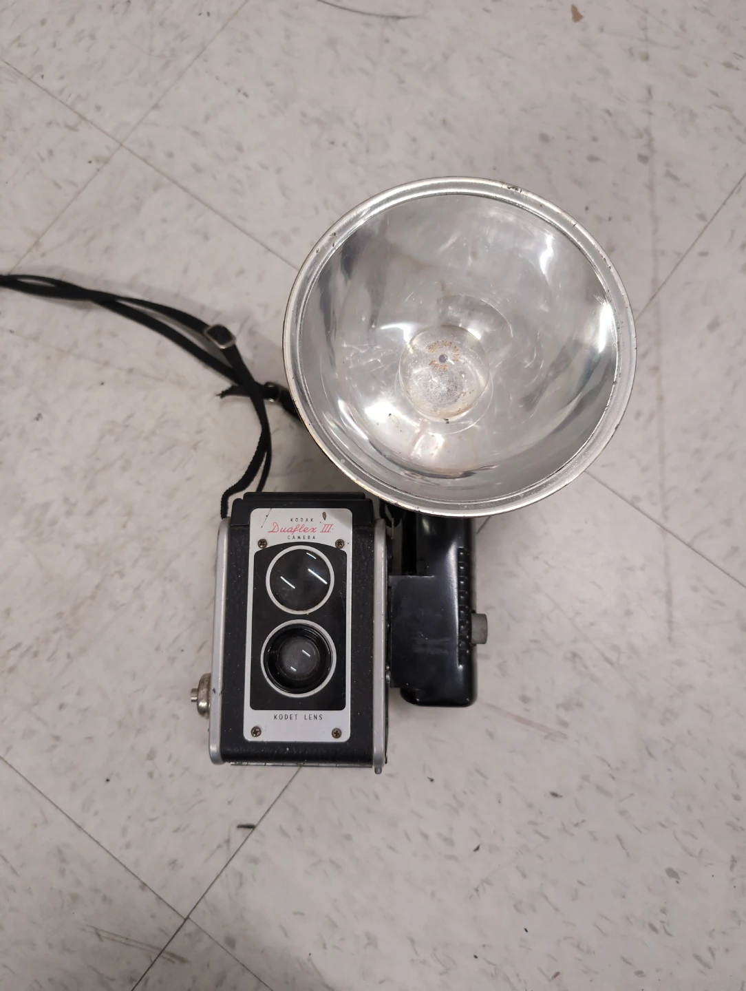 Kodak Duaflex III Camera with KODALITE Flash Holder