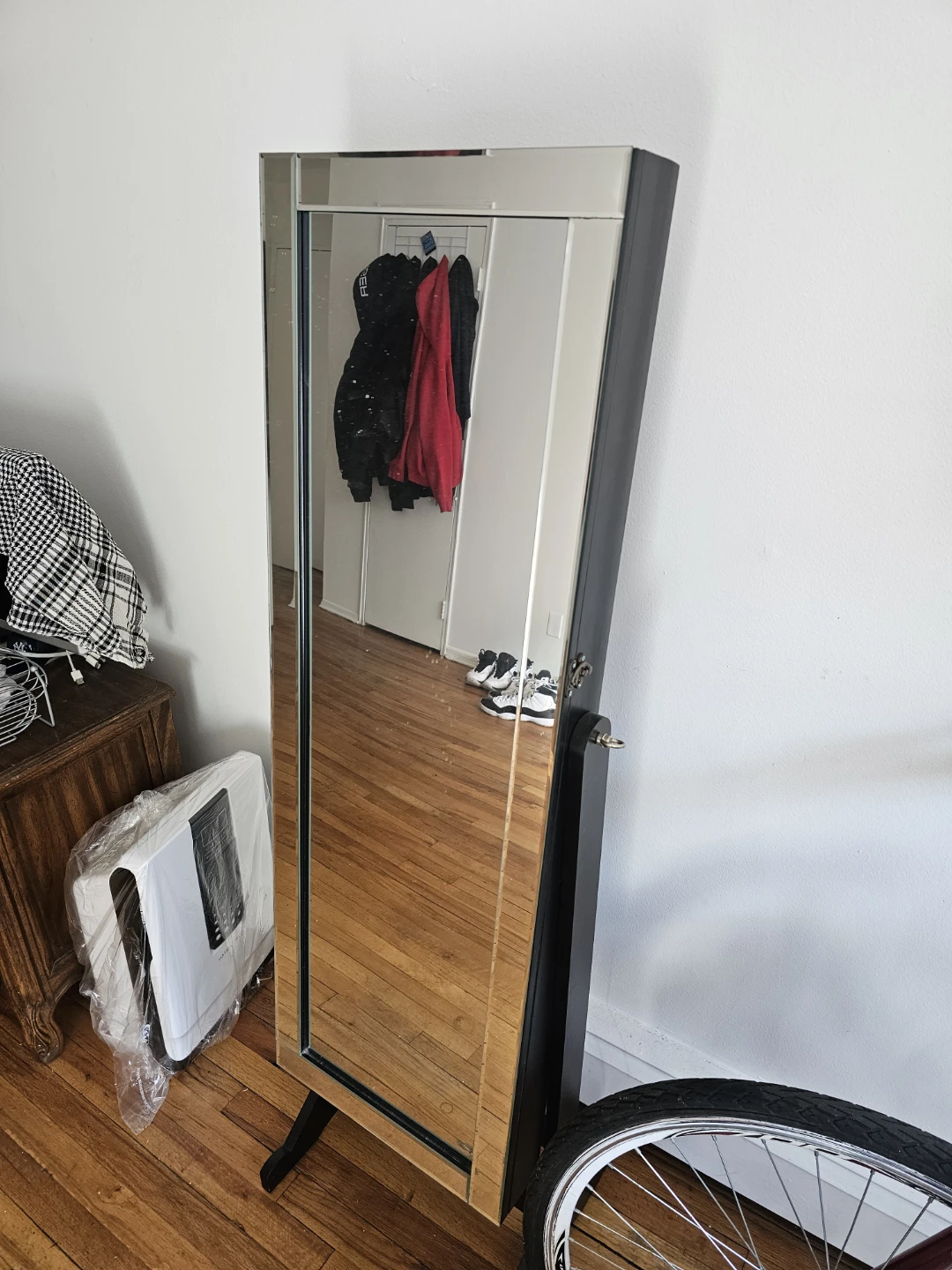 Standing Jewelry Armoire with Mirror - photo 2
