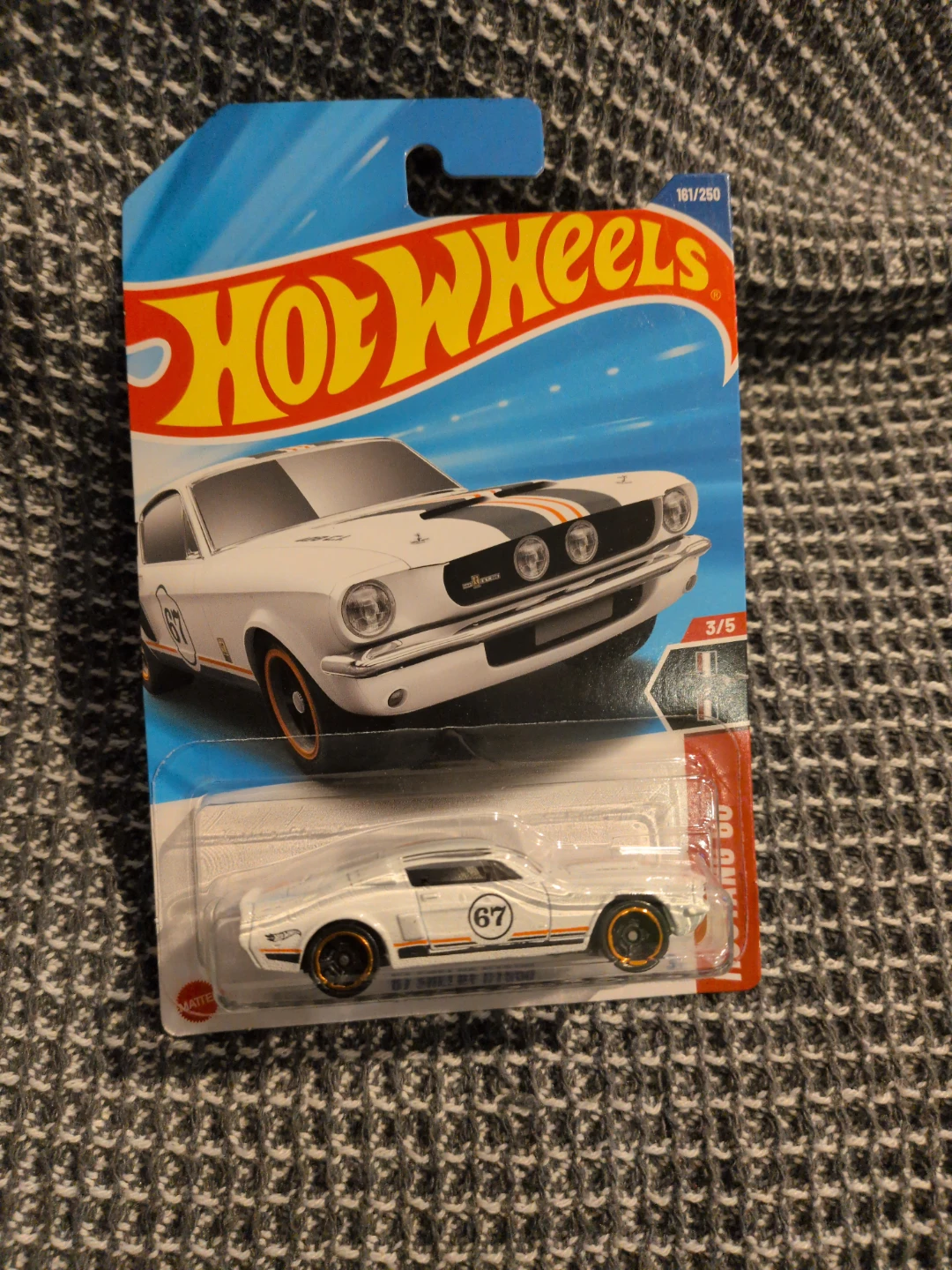 Hot Wheels 1965 Ford Mustang GT white