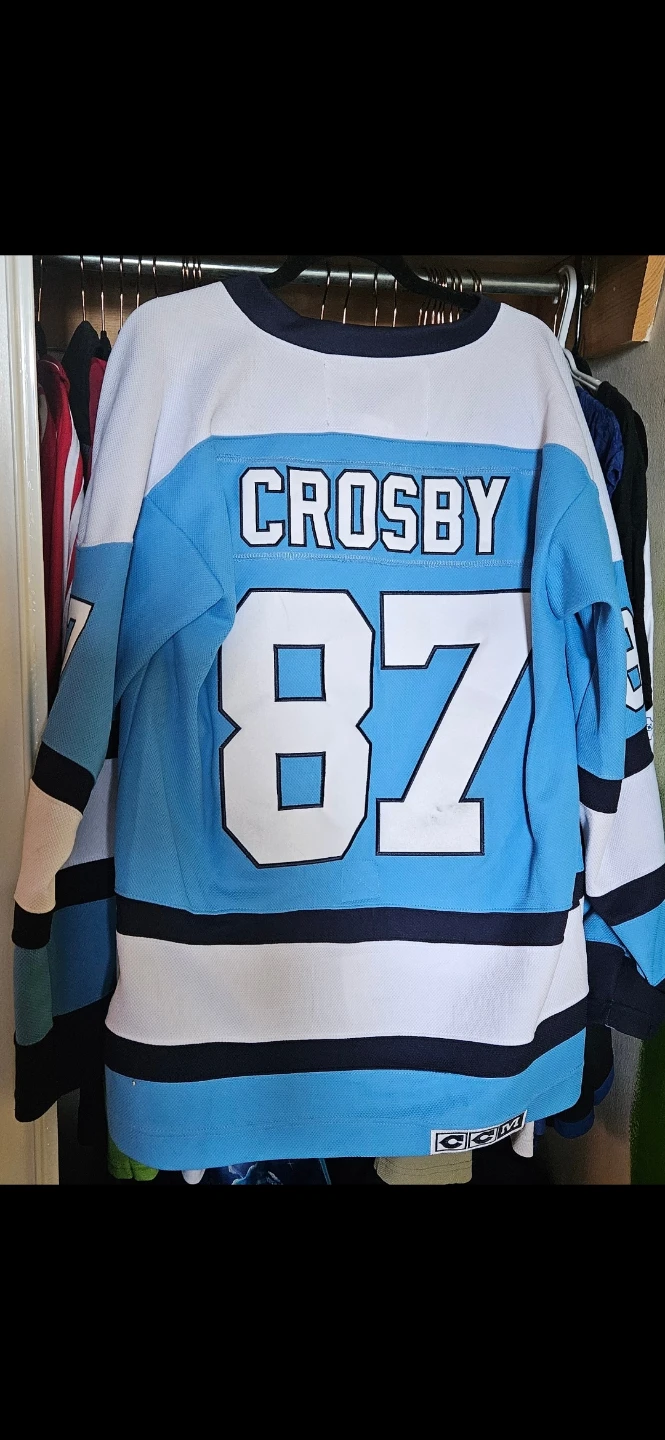 Sidney Crosby Winter Classic jersey.  Sz.52 - photo 2