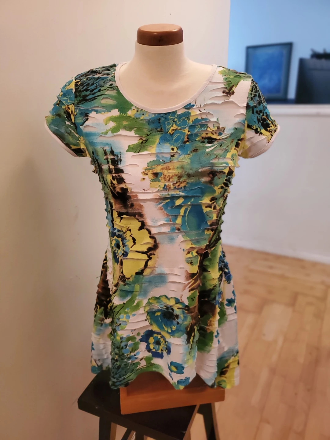 Women's T-Shirt - photo 2