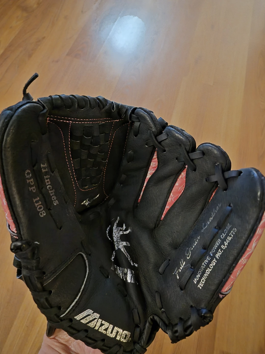 Mizuno GPP 1108 Fastpitch Softball Glove - Black/Pink