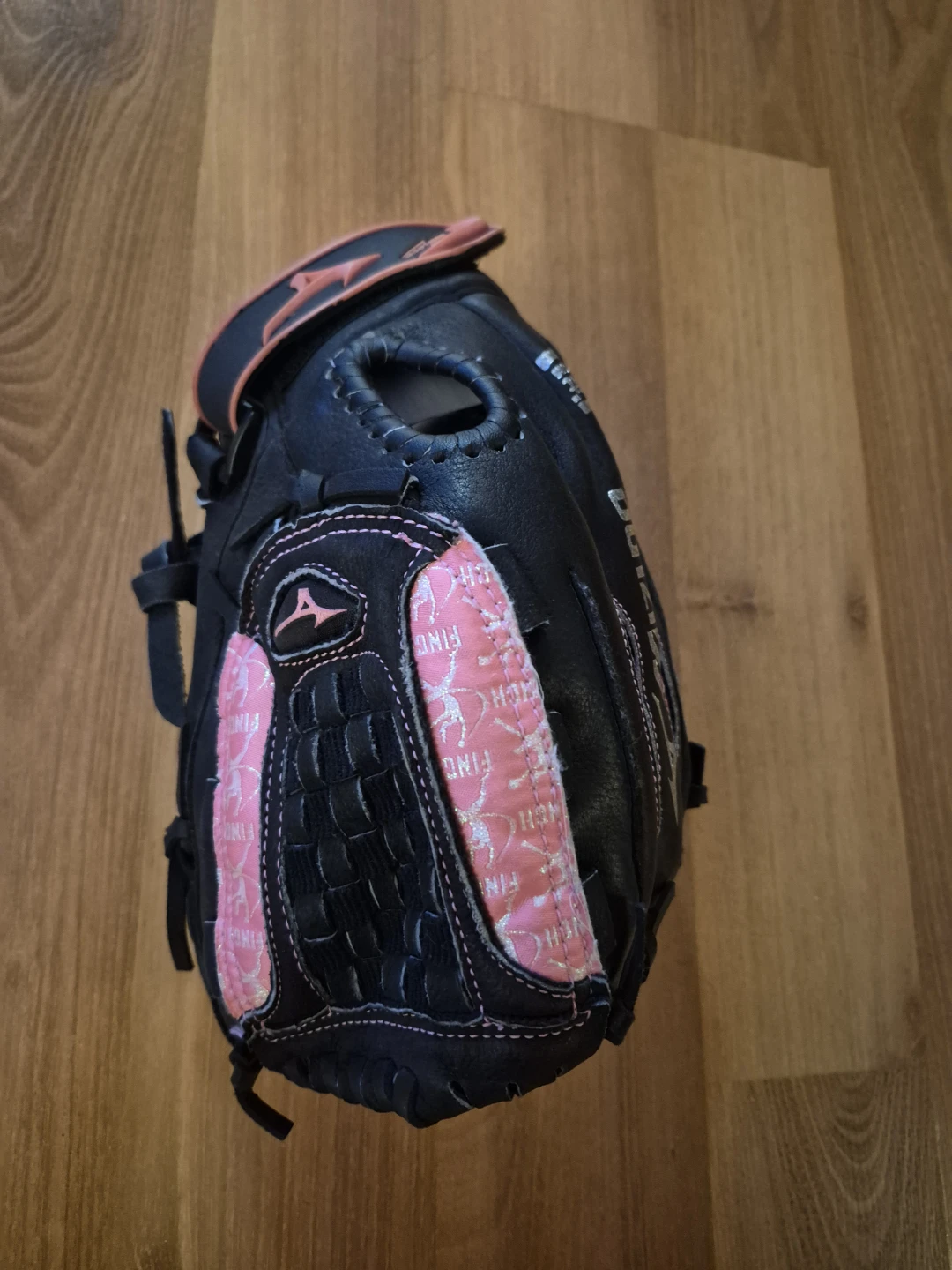 Mizuno GPP 1108 Fastpitch Softball Glove - Black/Pink - photo 2