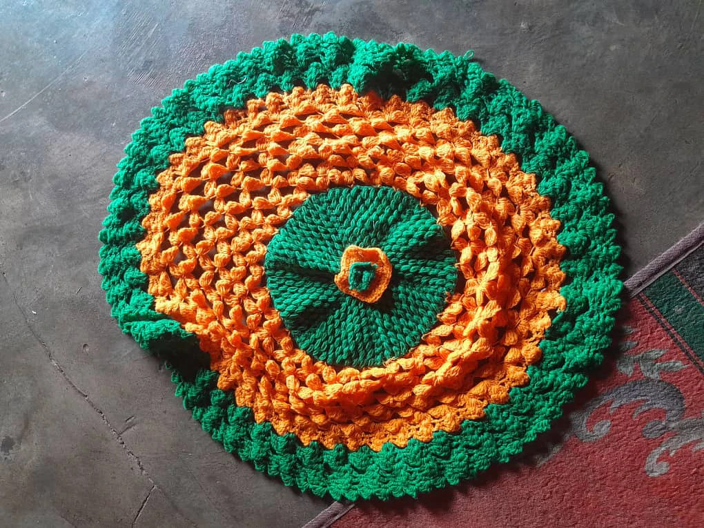 Hand-Crocheted Baby Blanket and Round Mat Set - photo 2
