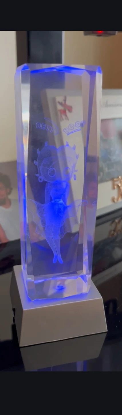 7" 3D glass etched hologram Betty Boop figurine