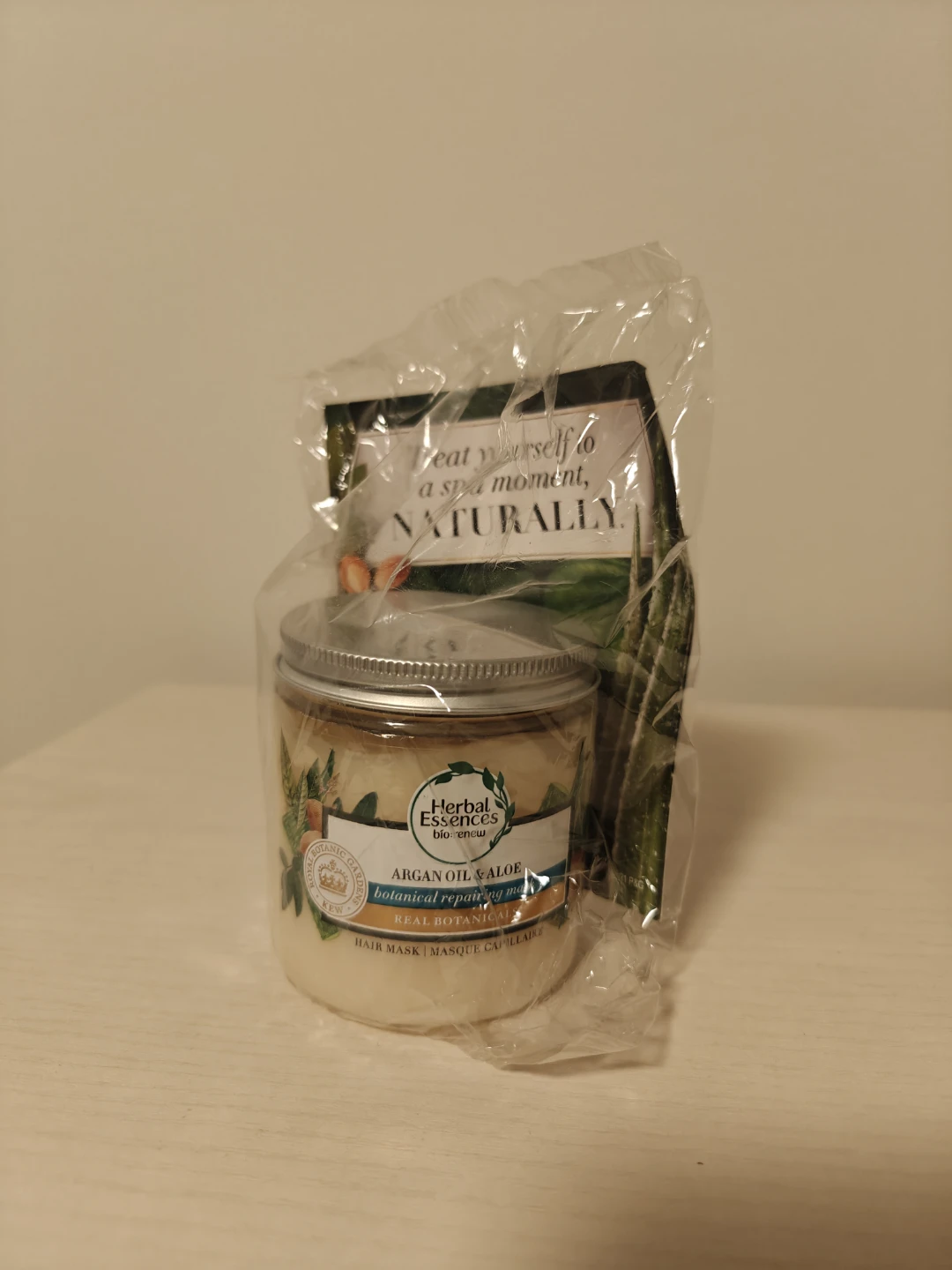 Herbal Essences Argan Oil & Aloe Botanical Repairing Hair Mask