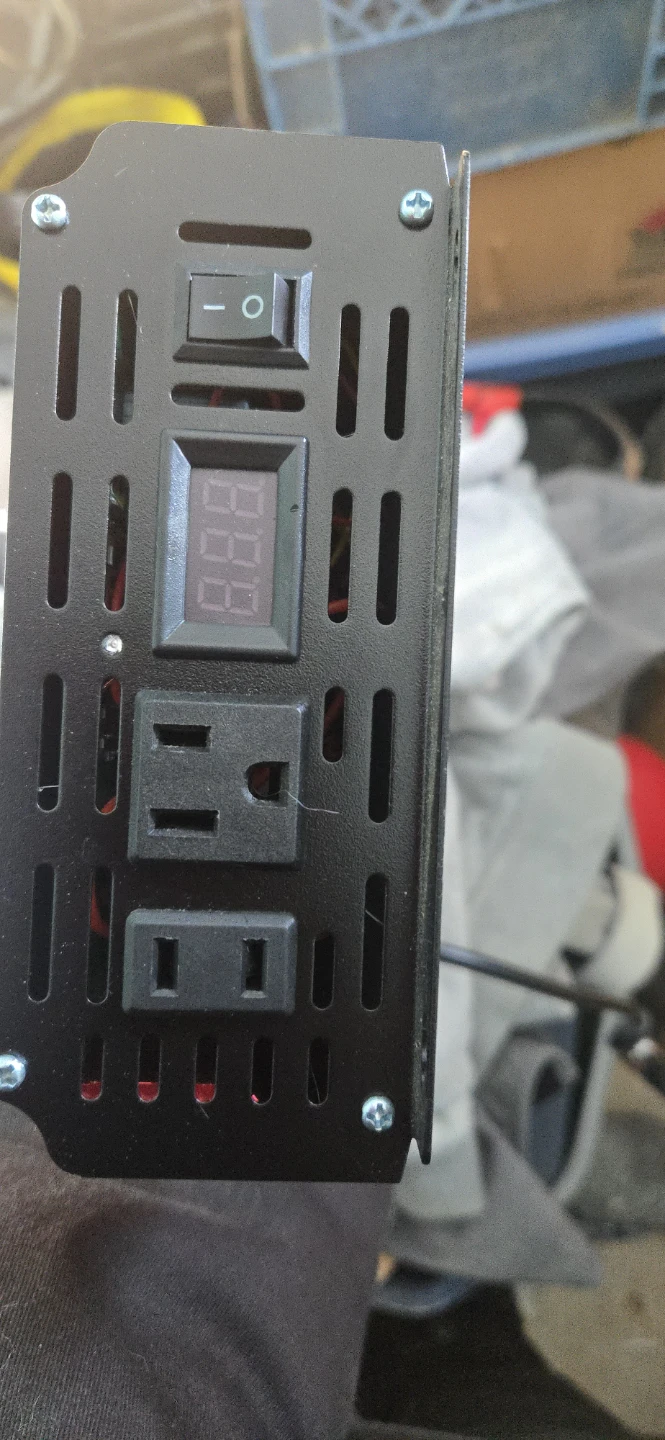 JJ Cycle 5000W Pure Sine Wave Power Inverter - photo 2