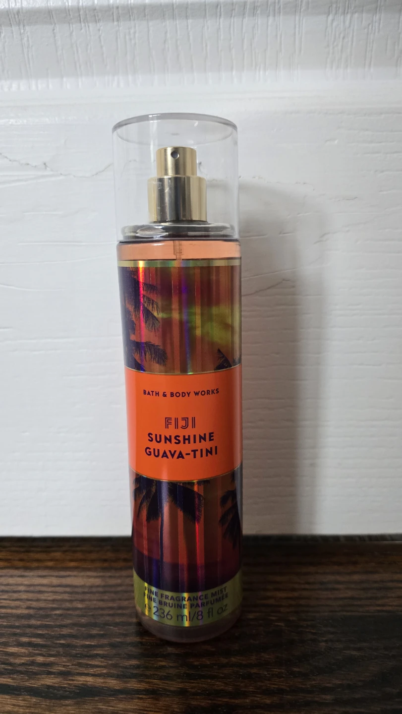 Bath & Body Works Fiji Sunshine Guava-Tini Fine Fragrance Mist - photo 3