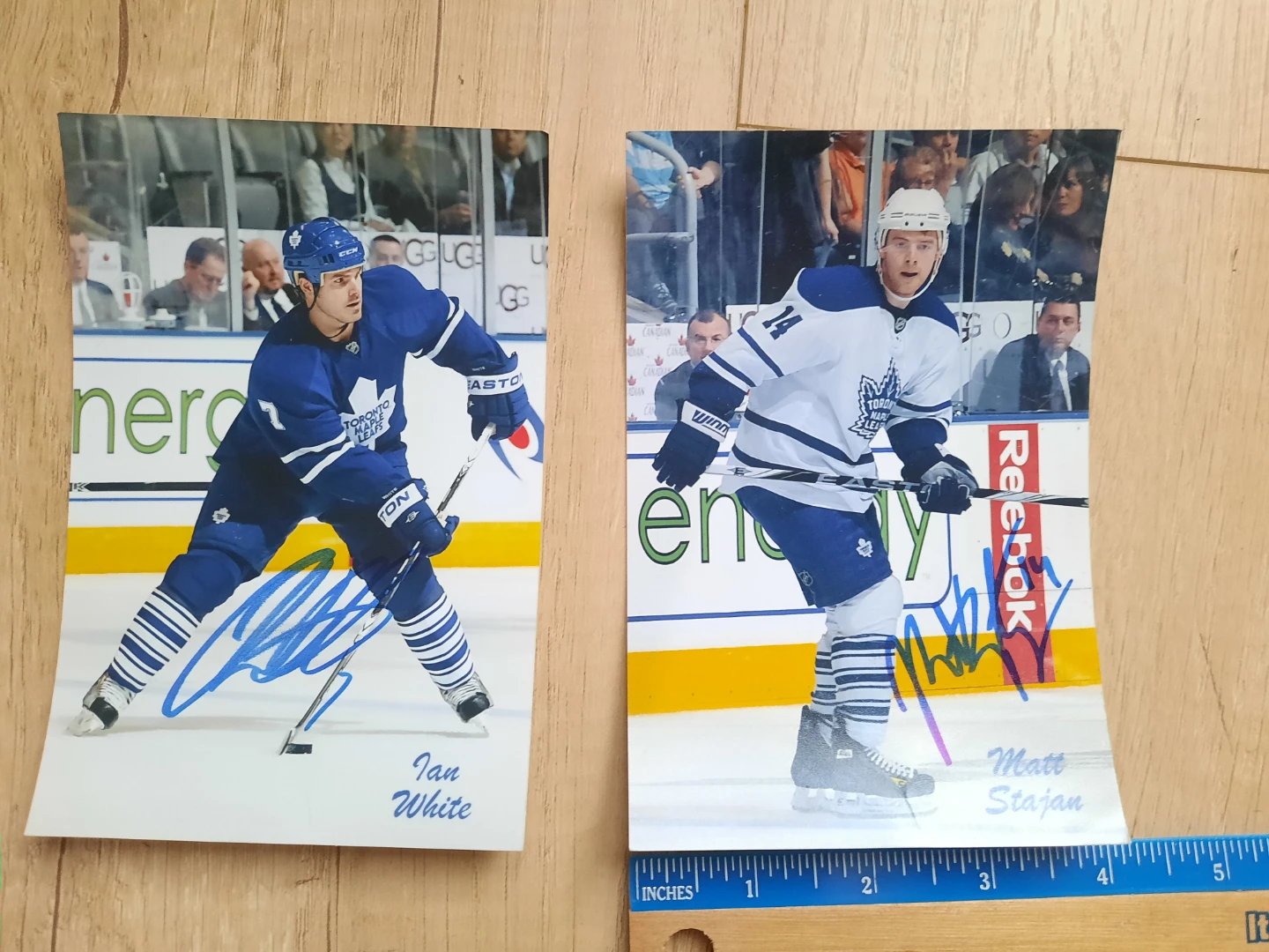 Signed Ian White & Matt Stajan Toronto Maple Leafs NHL Photos - photo 3