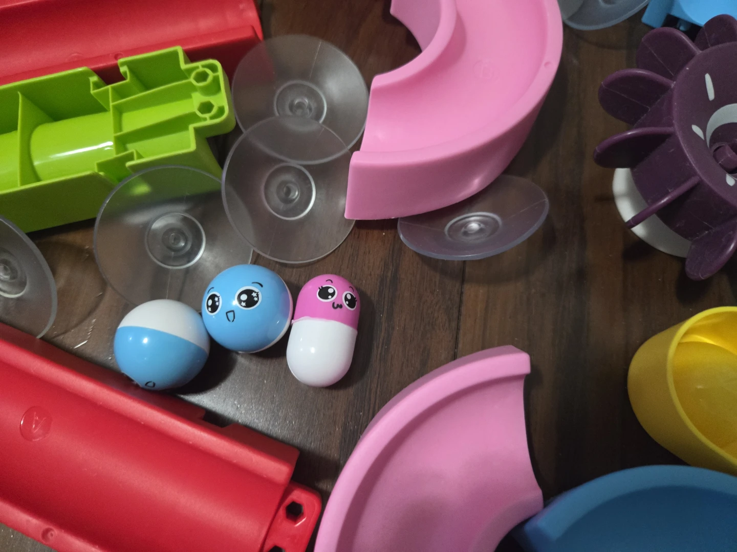 Bath Toys; DIY Bathtub Slide Track - photo 3