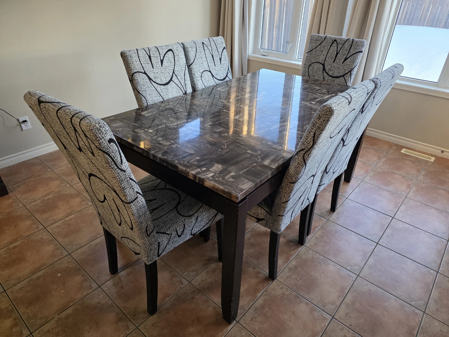 Dining Table and Chairs Set - photo 2