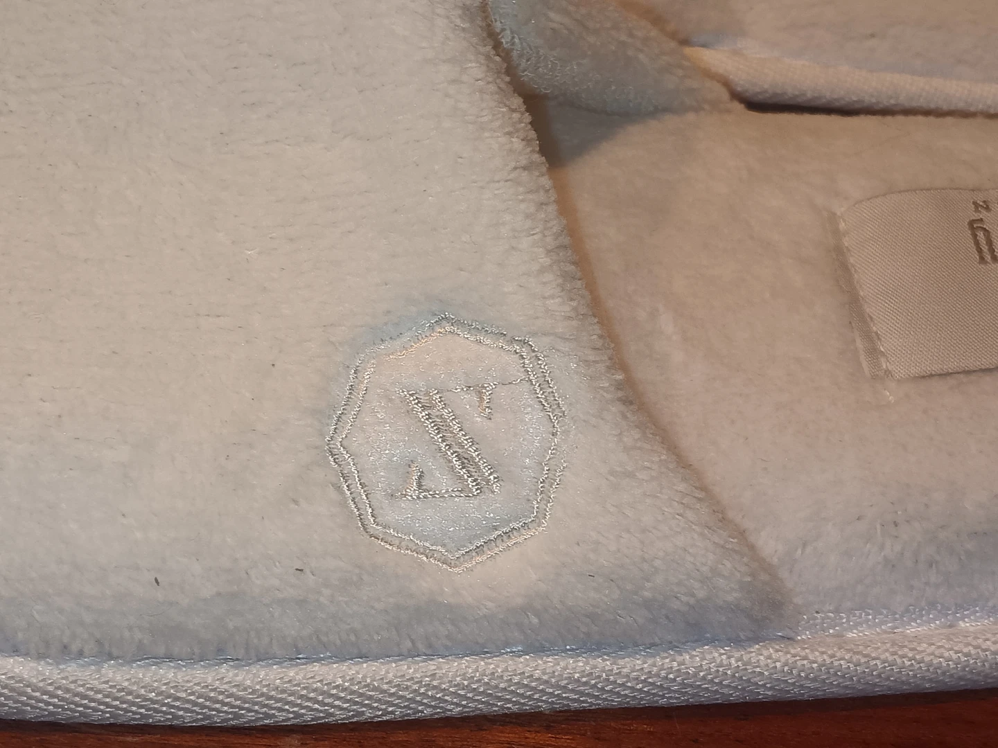 Frette Newbury Boston White Slippers - photo 3
