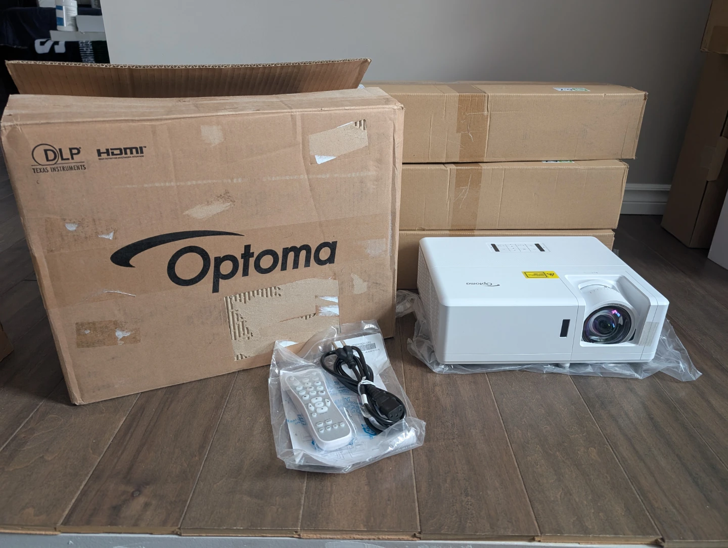 Brand New Optoma Short Throw Laser Projector For Sale - photo 2