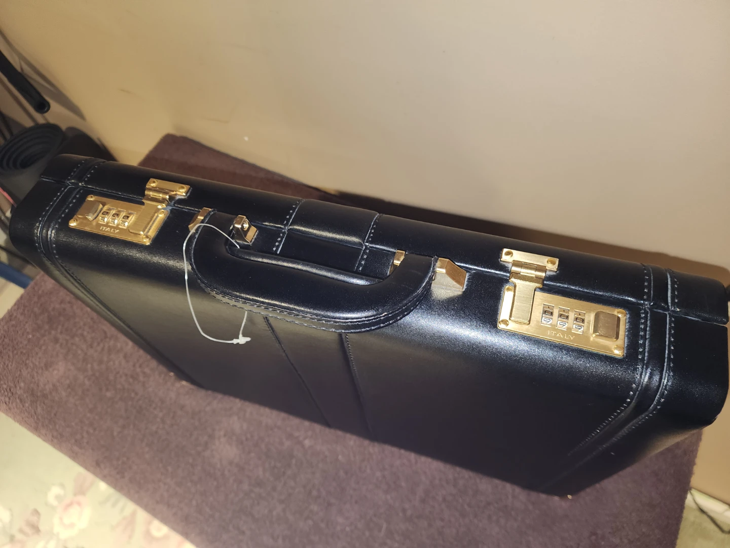 Renwick Classic Black Leather Briefcase - photo 2