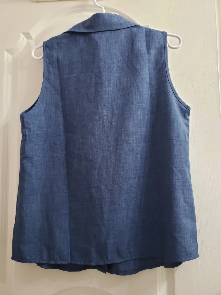 New Blue Sleeveless Collared Button-Up Top - Size L - photo 2