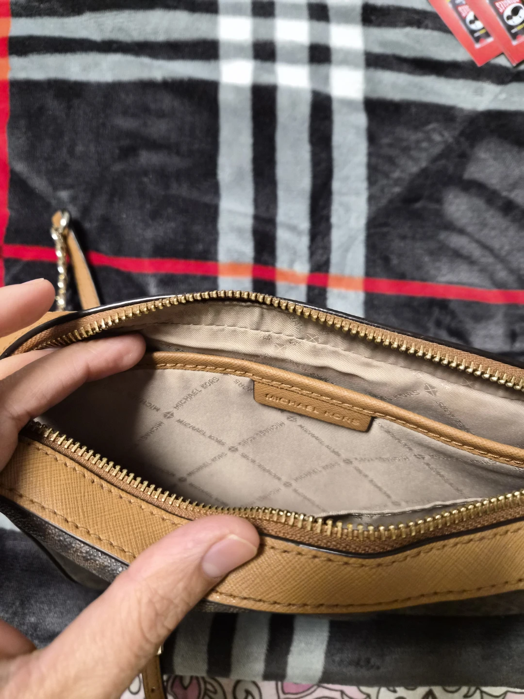 Michael Kors Crossbody Bag - photo 3