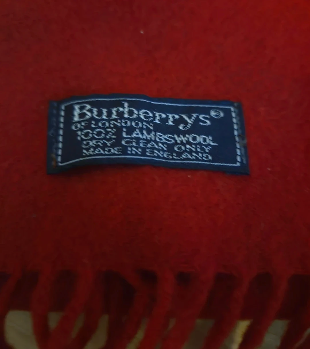 Burberrys of London Red Lambswool Scarf with Teddy Bear - photo 2