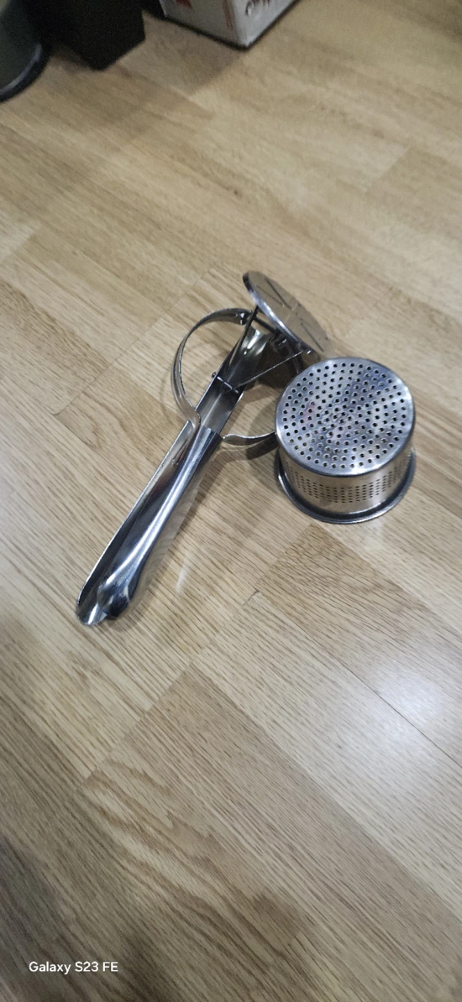 Stainless Steel Potato Ricer Masher.price firm - photo 3