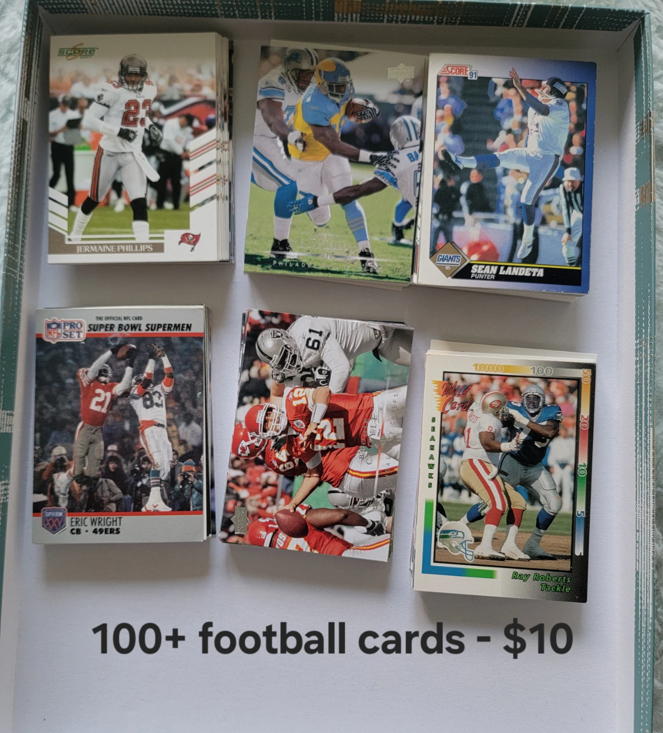 Collection of Football, Hockey, Soccer, and Baseball Cards🏆 - photo 3