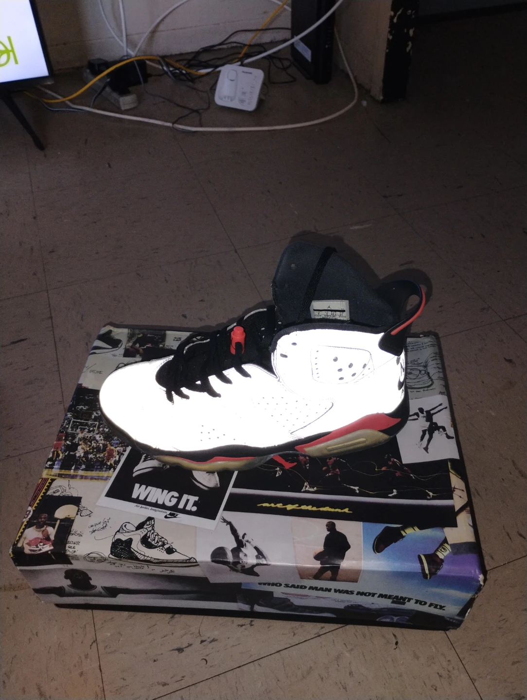 Jordan 1 Mid SE Yellow Black White Sneakers - photo 2