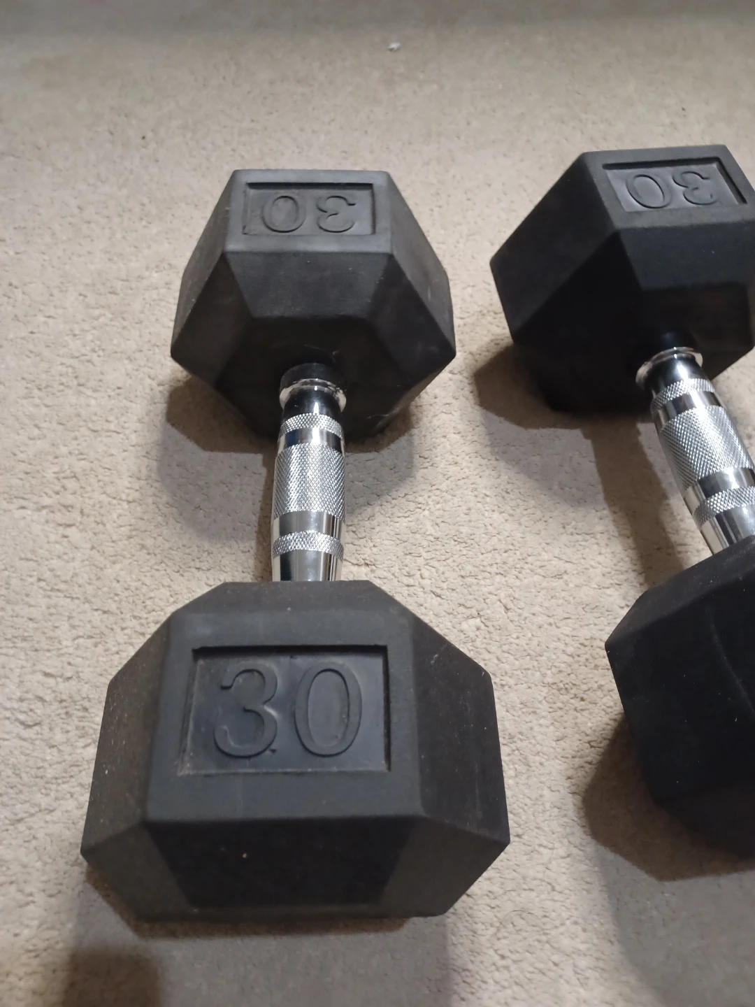 30 lb Hex Dumbbell Pair - photo 2