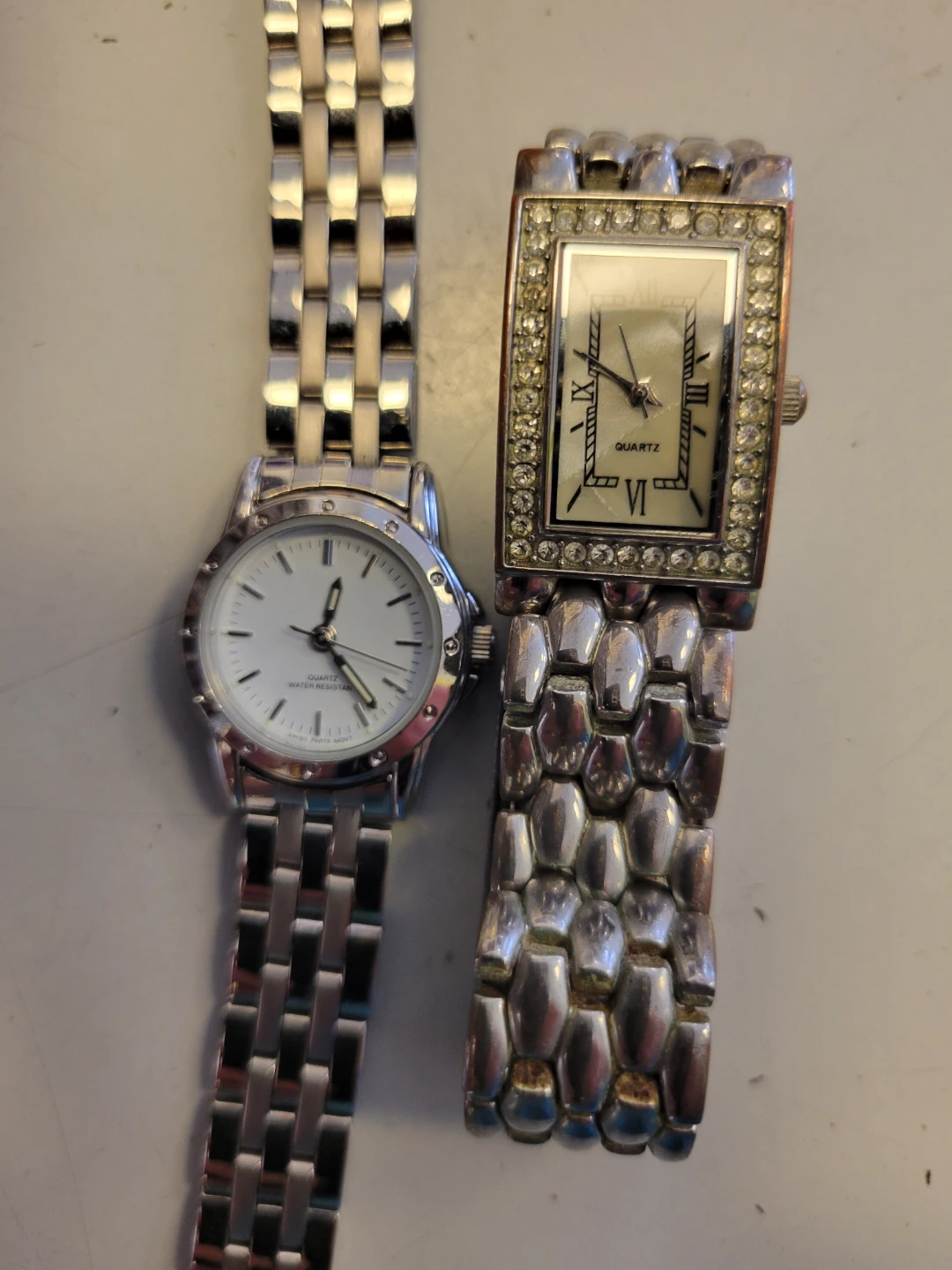Egis Quartz Watch - photo 3