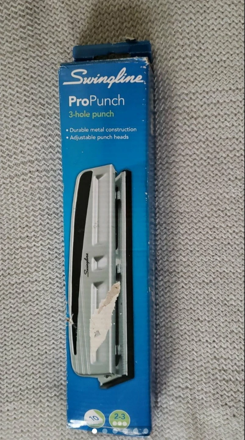 Swingline ProPunch 3-Hole Punch