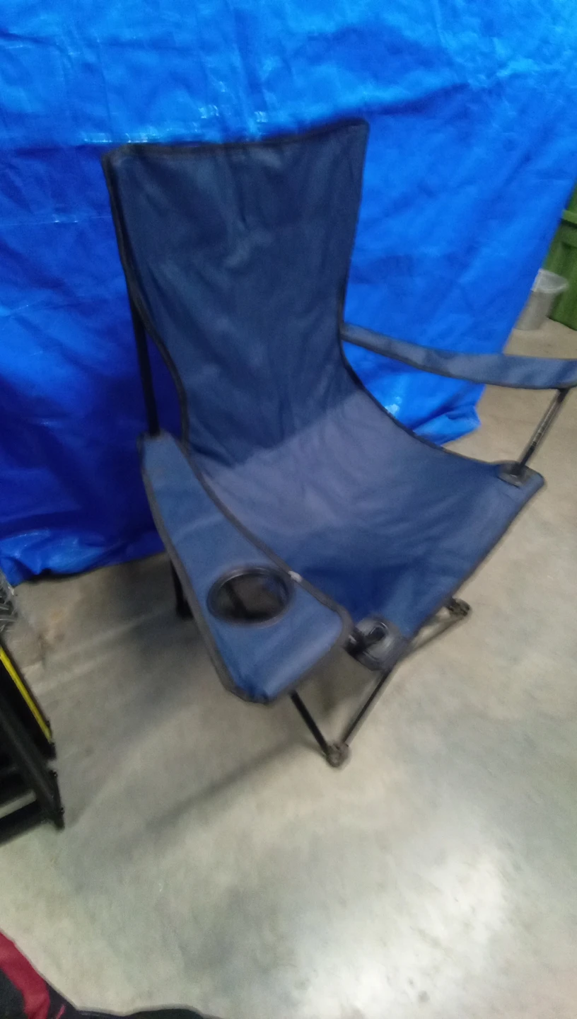 Blue Folding Camp Chair with Cup Holder 🥕