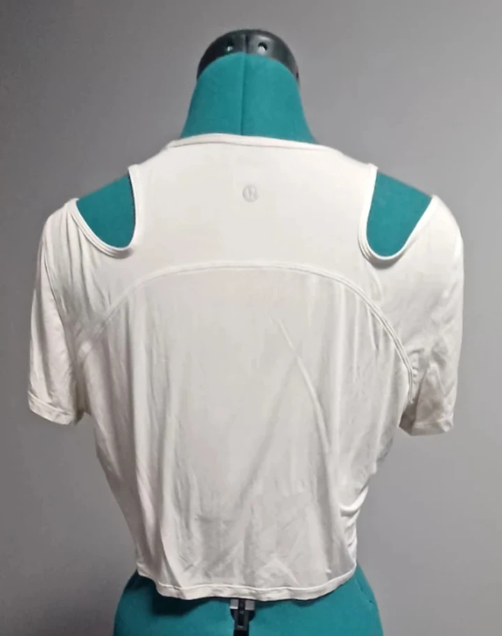 Lululemon White Cut-Out Crop Top-Size 6 - photo 2