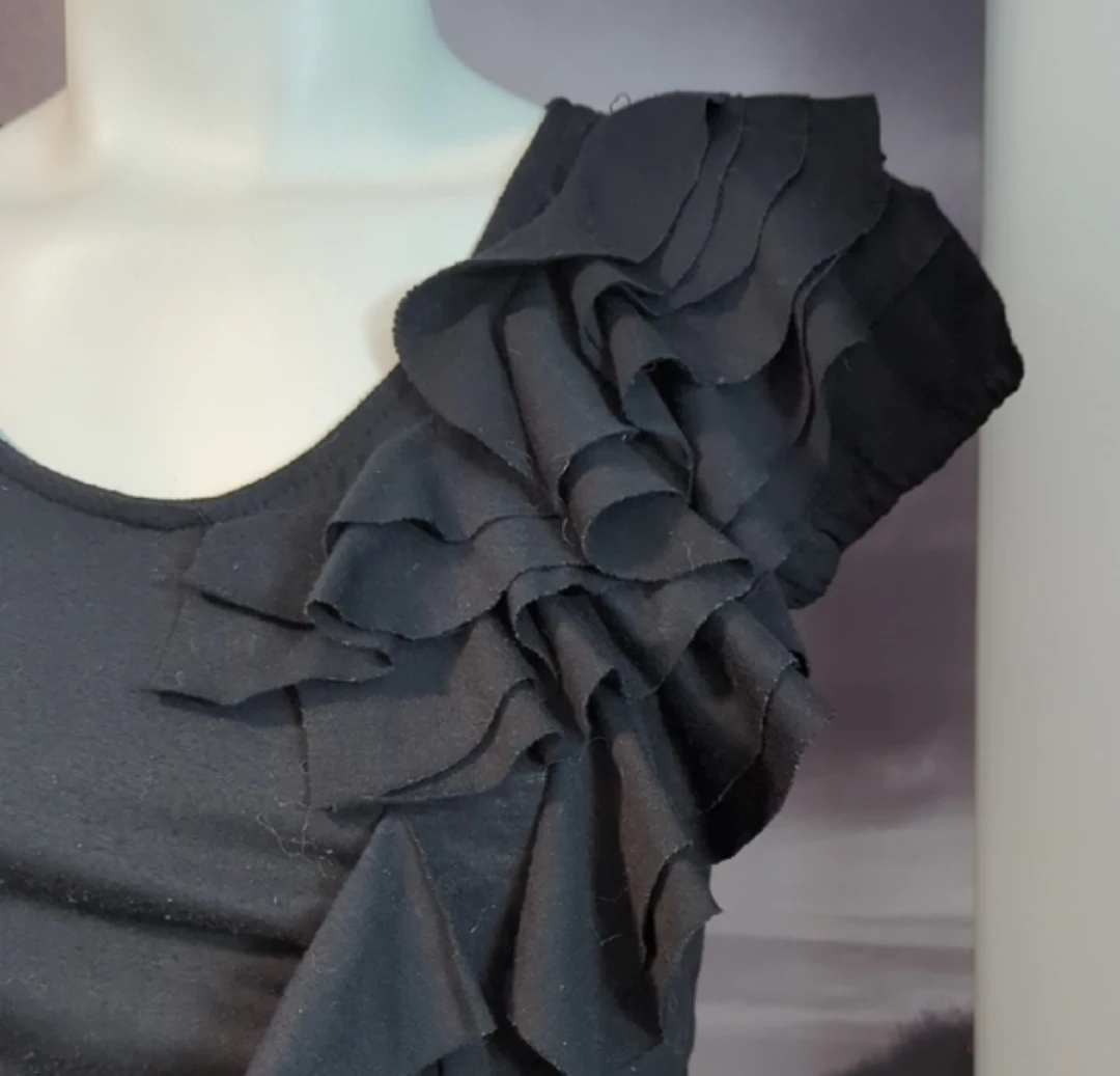 Majora Black Ruffle Top Size M - photo 2