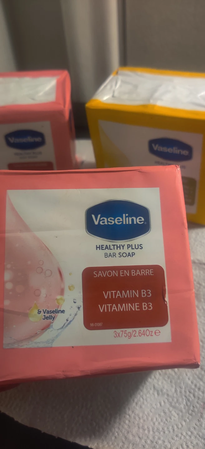 Vaseline Healthy Bright Vitamin B3 Bar Soapx 3 - photo 2