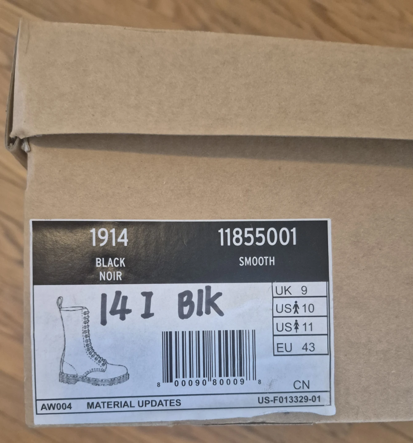 Dr. Martens 14 eyelet size 11 W (10 M)  Black 1914 - photo 3