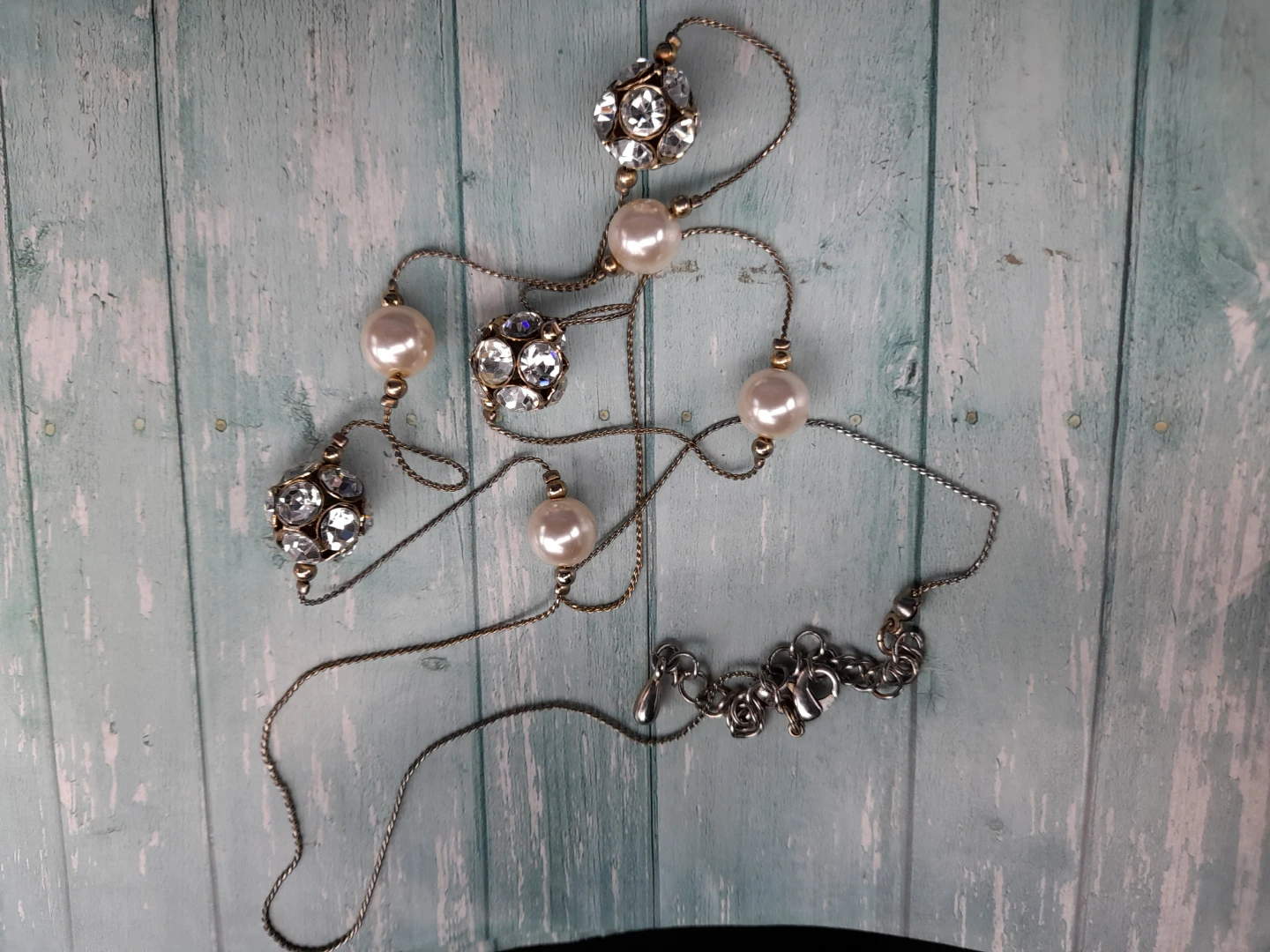 Fashion Necklace with Pearls and Rhinestone Accents