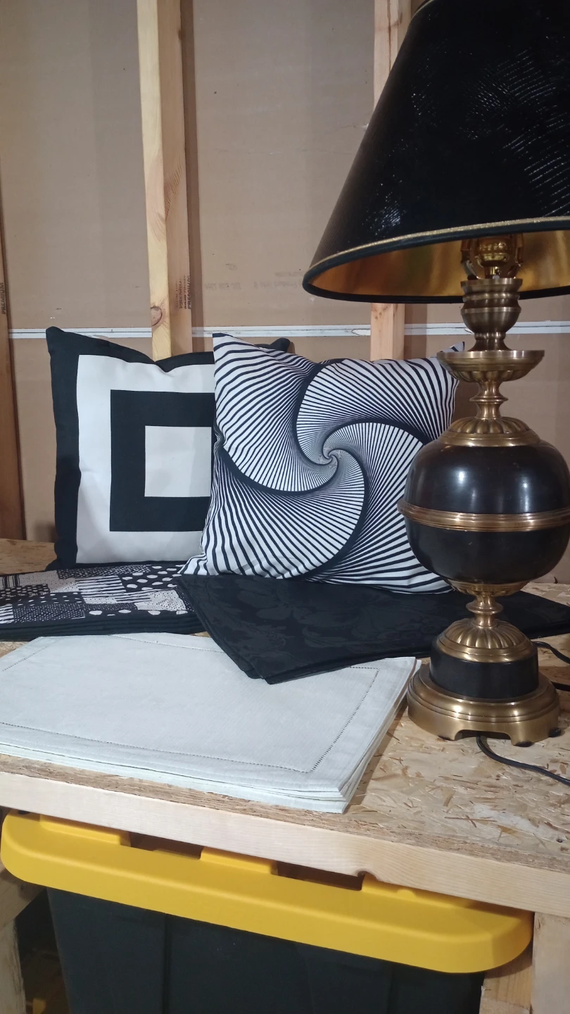 Black and white decor - photo 2