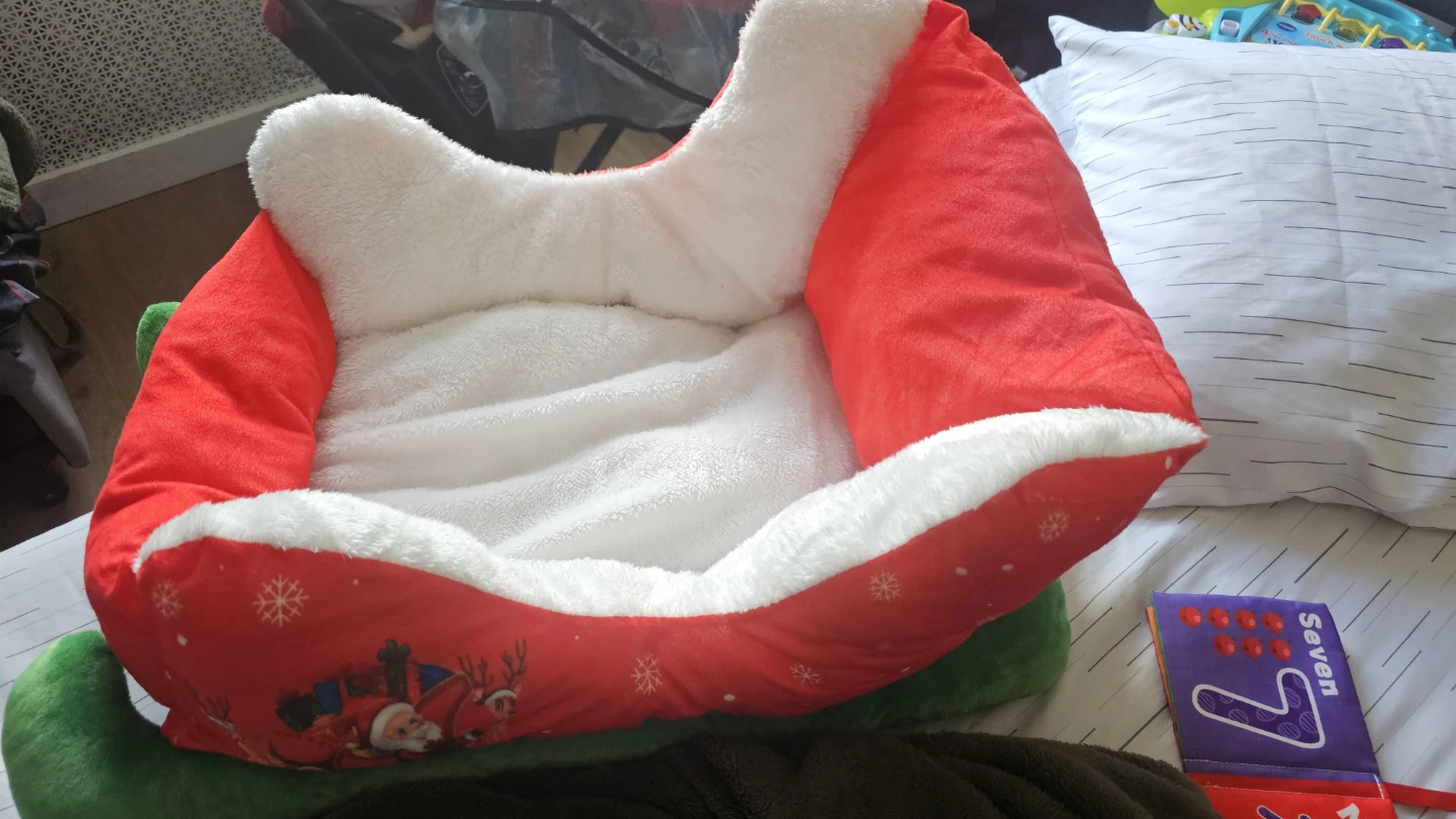 Christmas Pet Bed - photo 3