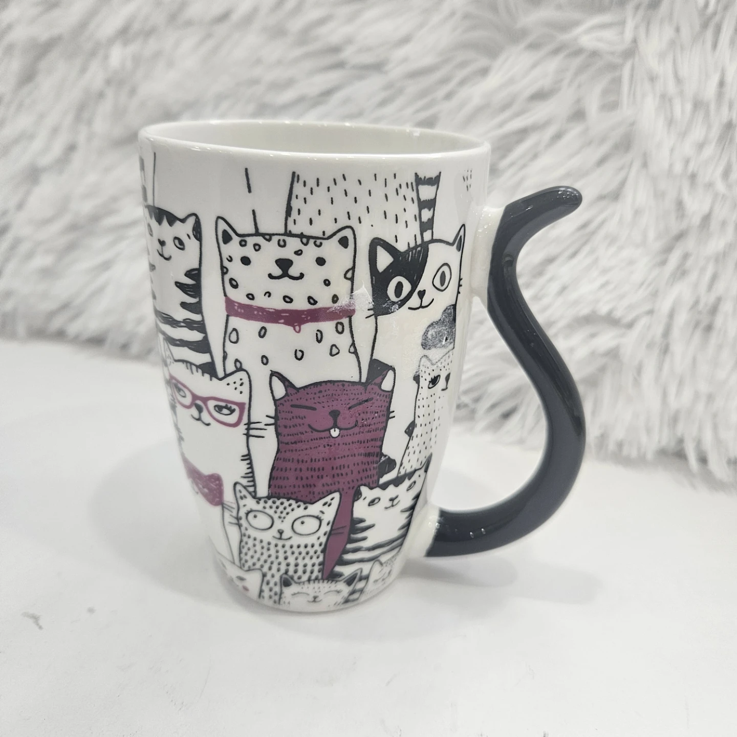 Casa Signature brand ceramic cat mug